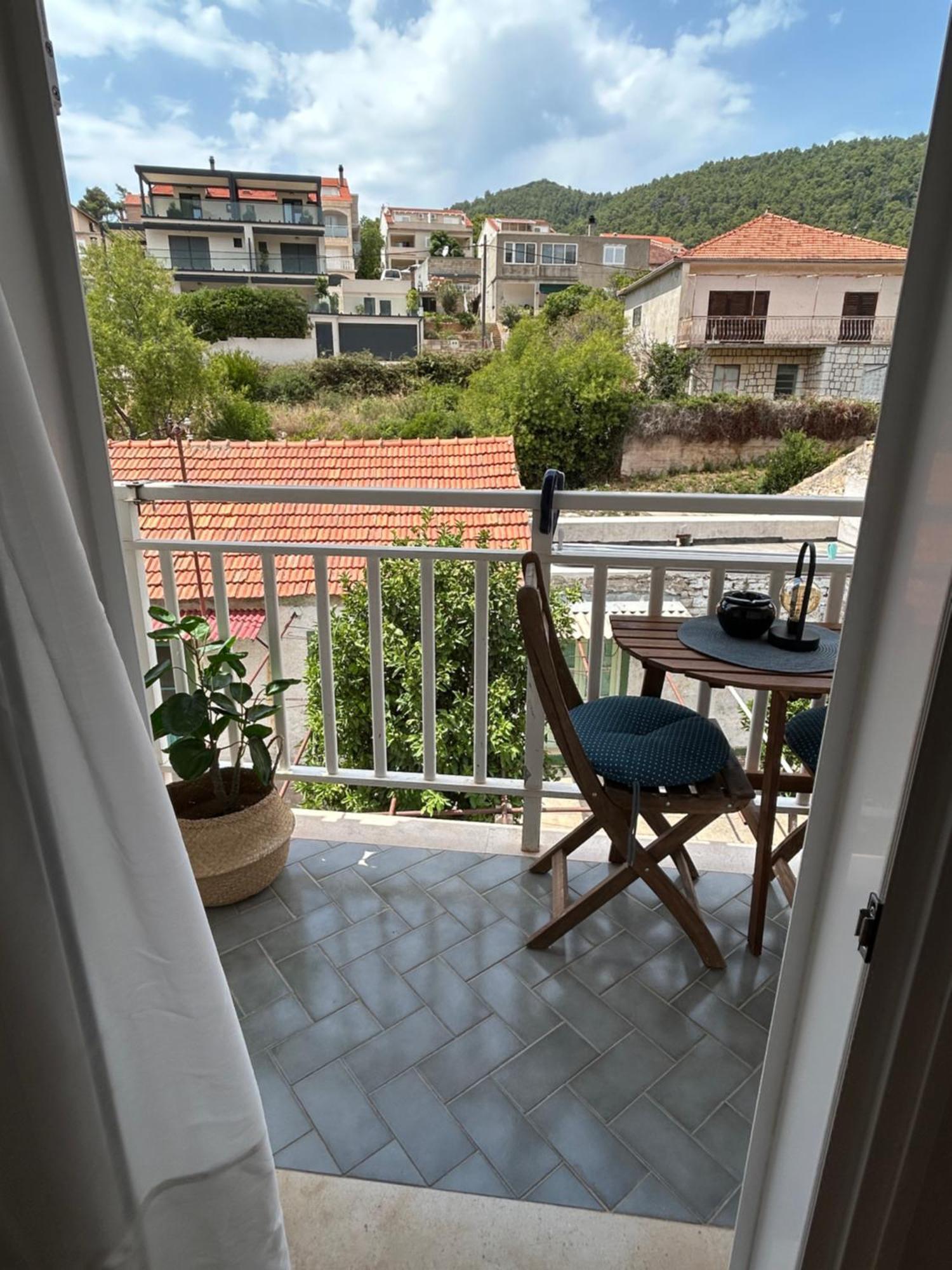 Apartments Boris Smokvica  Екстер'єр фото